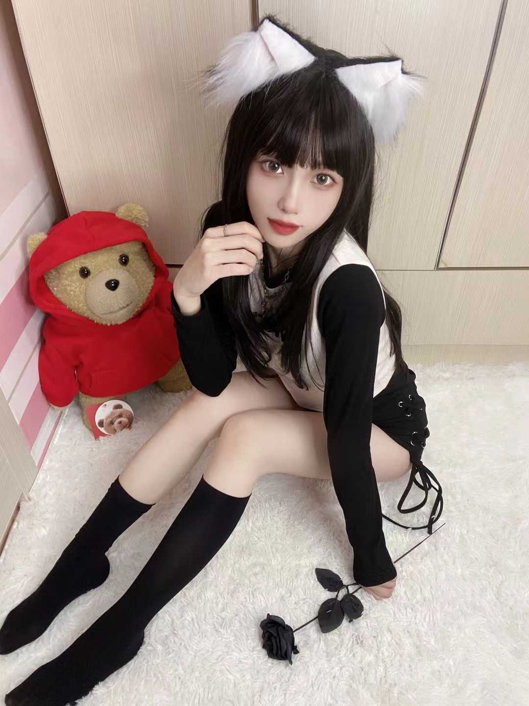 很可爱的小姐姐一枚