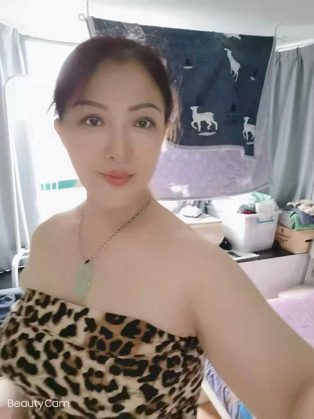 豪爽玩的很开的黑龙江小姐姐