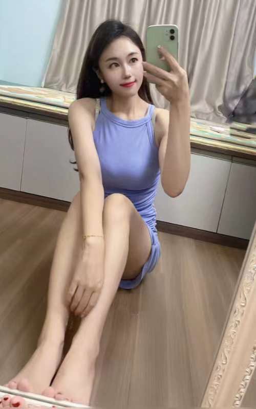 又性感又好看的小姐姐