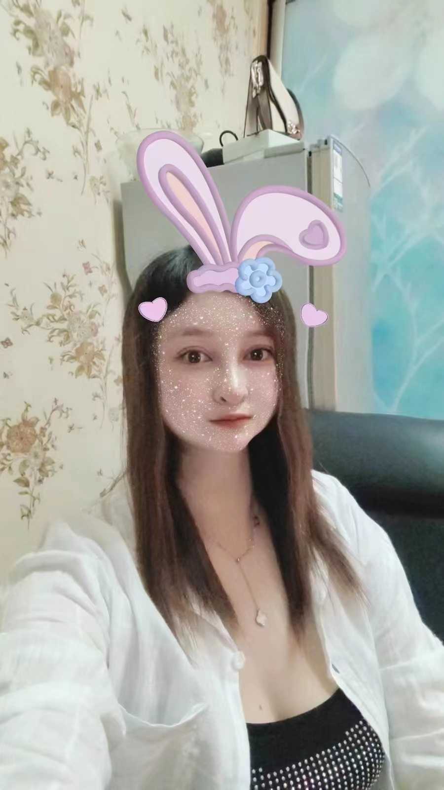 奶子大，抓着可舒服了