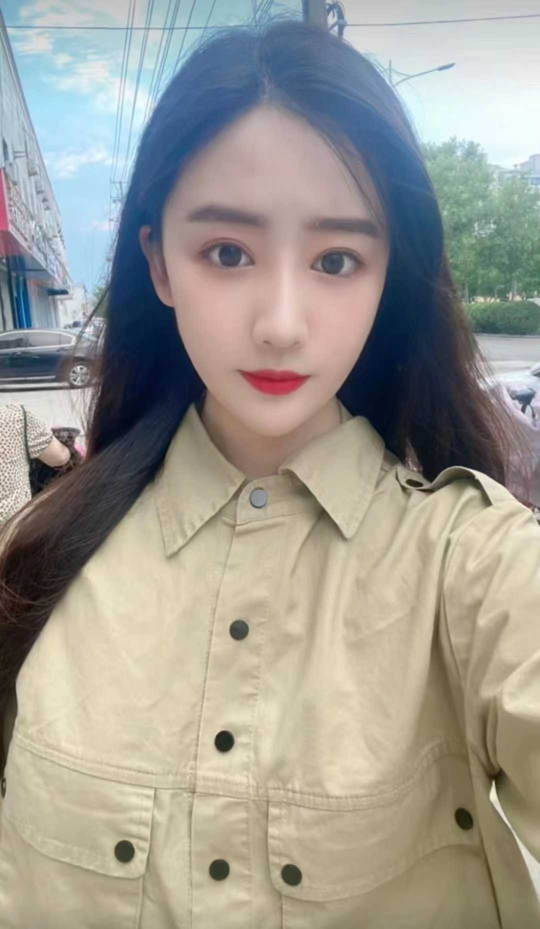 颜值很棒很纯欲的妹子