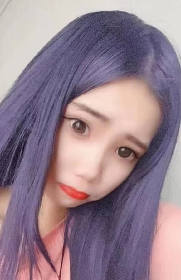 体验感不错的年轻妹子