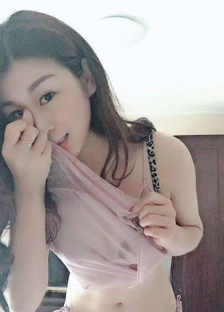 腰细但是屁股有肉感