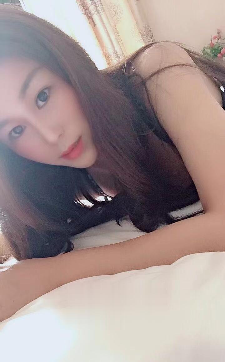 腰细但是屁股有肉感