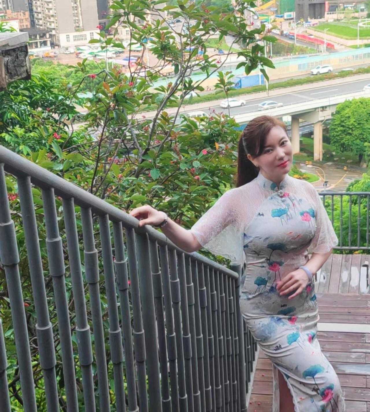 龙华区蓝老师，很Sao