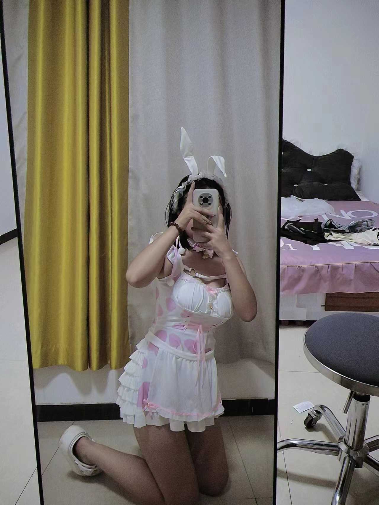 学生妹,会的项目也不少,喜欢的可以去