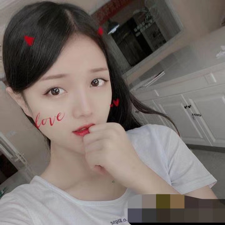 年轻的小妹抓紧冲