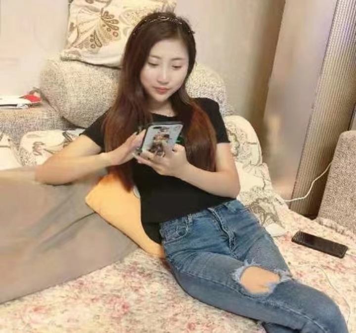 还算是气质少妇