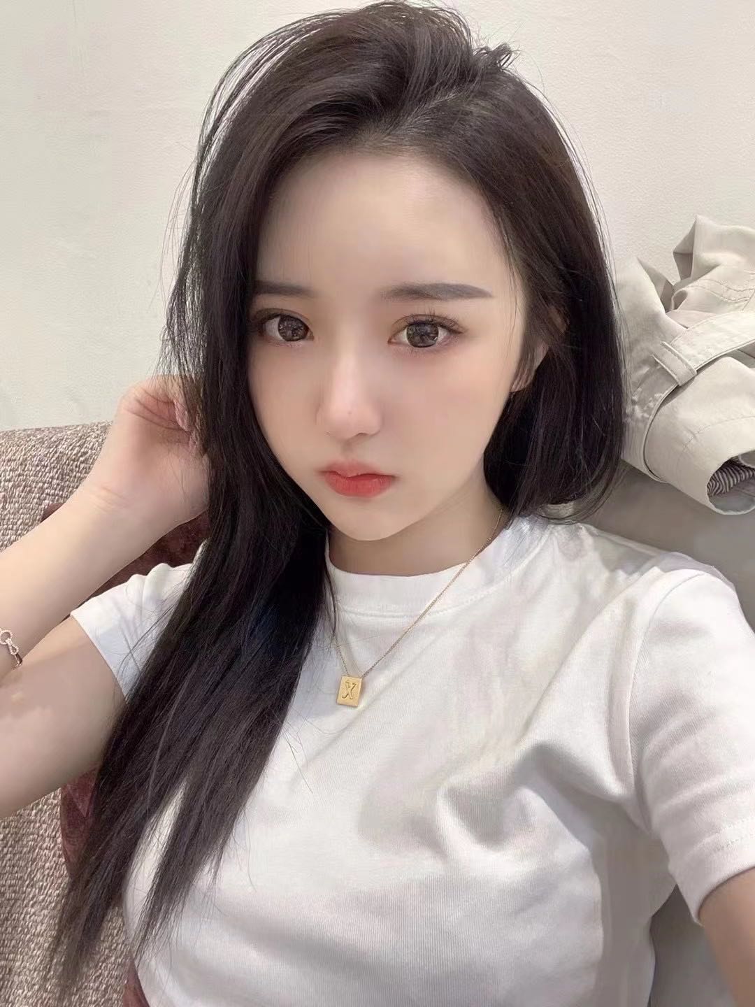 龙华区服务好的妹子，人漂亮