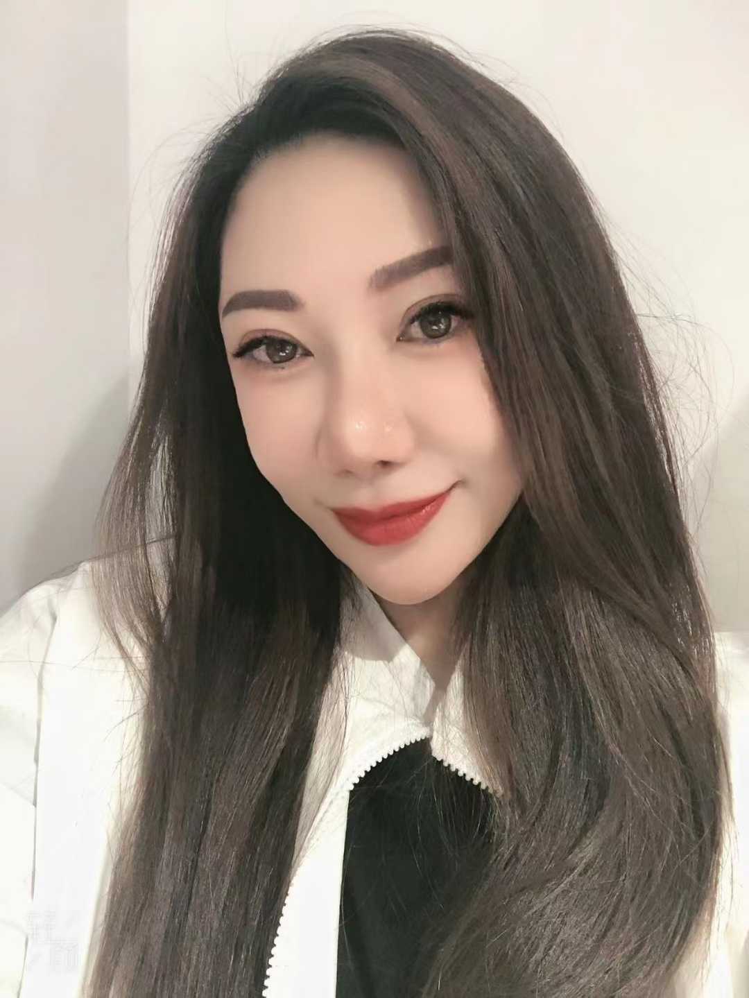 玩的开的风sao大胸熟女