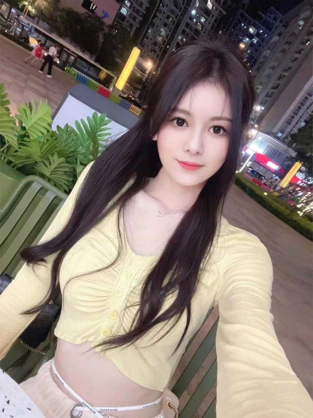 吴中区朵拉_00年极品嫩模