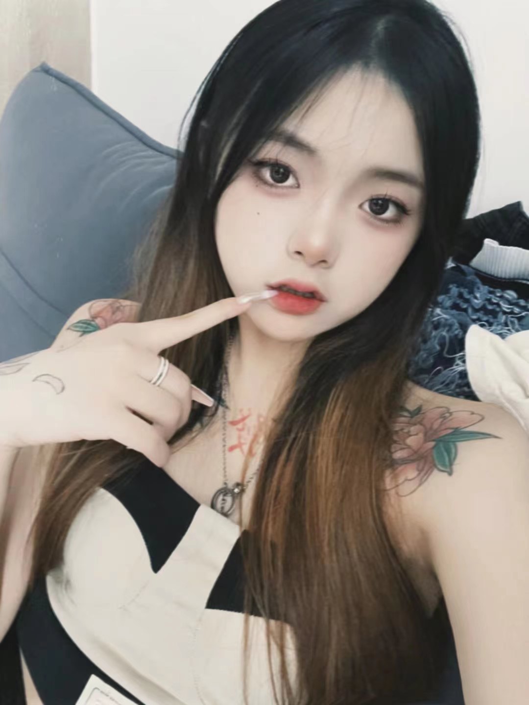 妹子叫的很Sao体验感不错