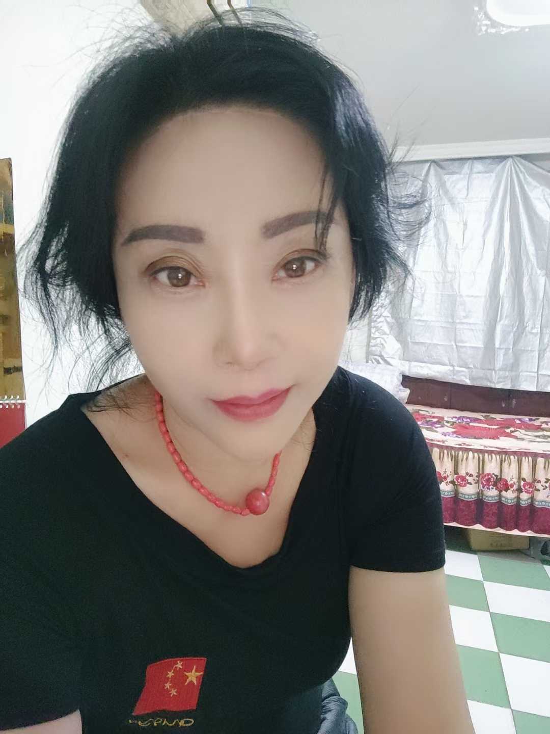 南开区性感大方，服务到位的妹子