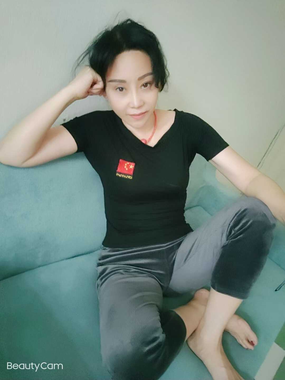 南开区性感大方，服务到位的妹子