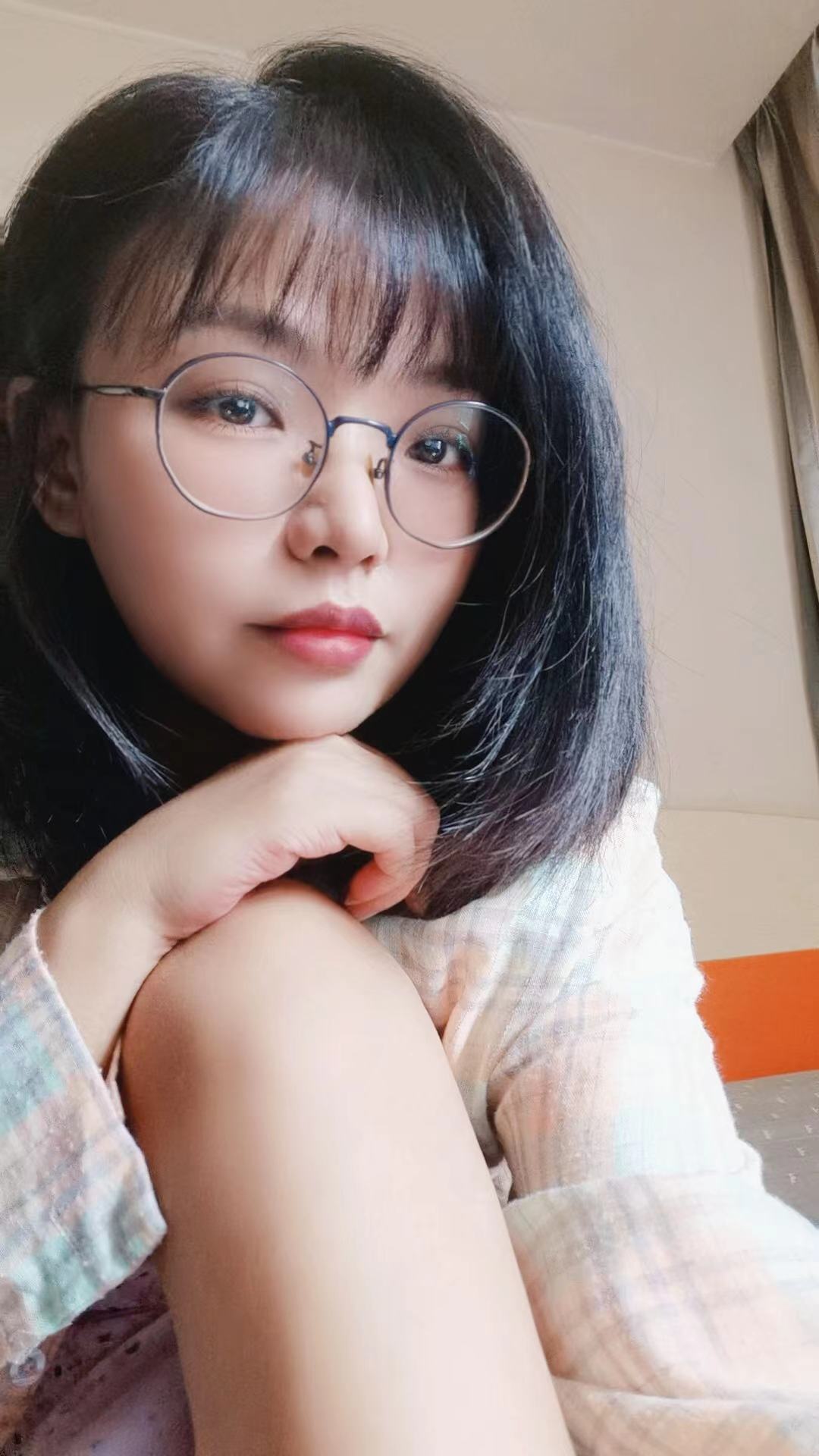 各种制服姿势满足你