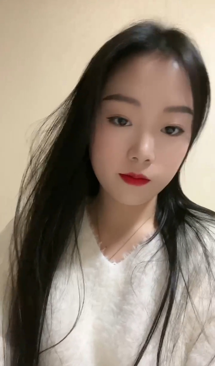 蛋蛋后小美女很舒服