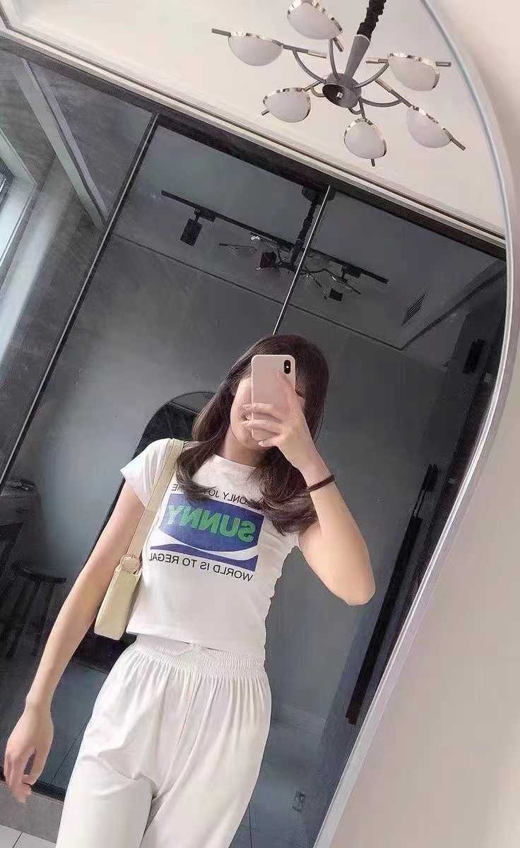 妹子服务好，配合度高，声音甜美可爱。