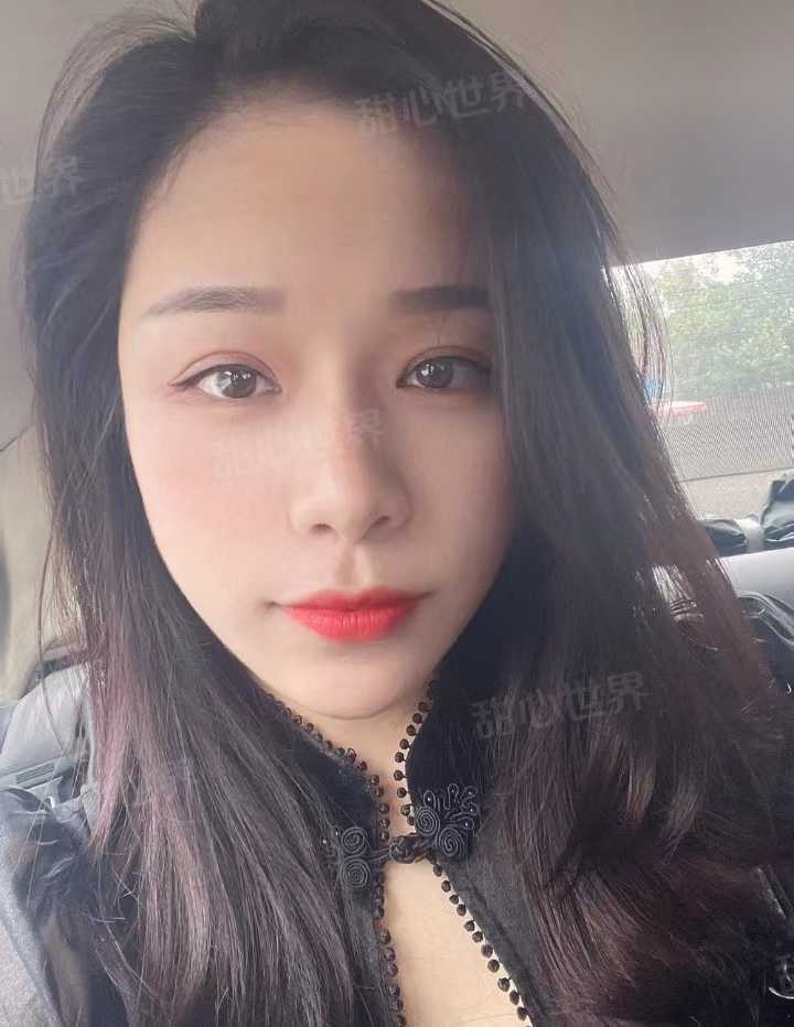 女王的高跟和丝袜你值得拥有