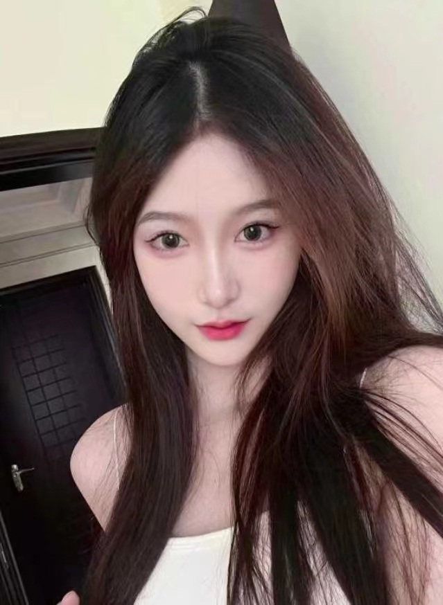 又甜又性感的小冉