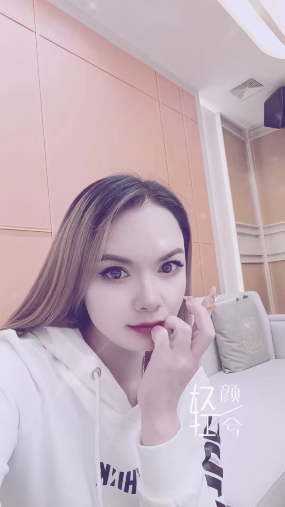 身材好，服务好，人漂亮