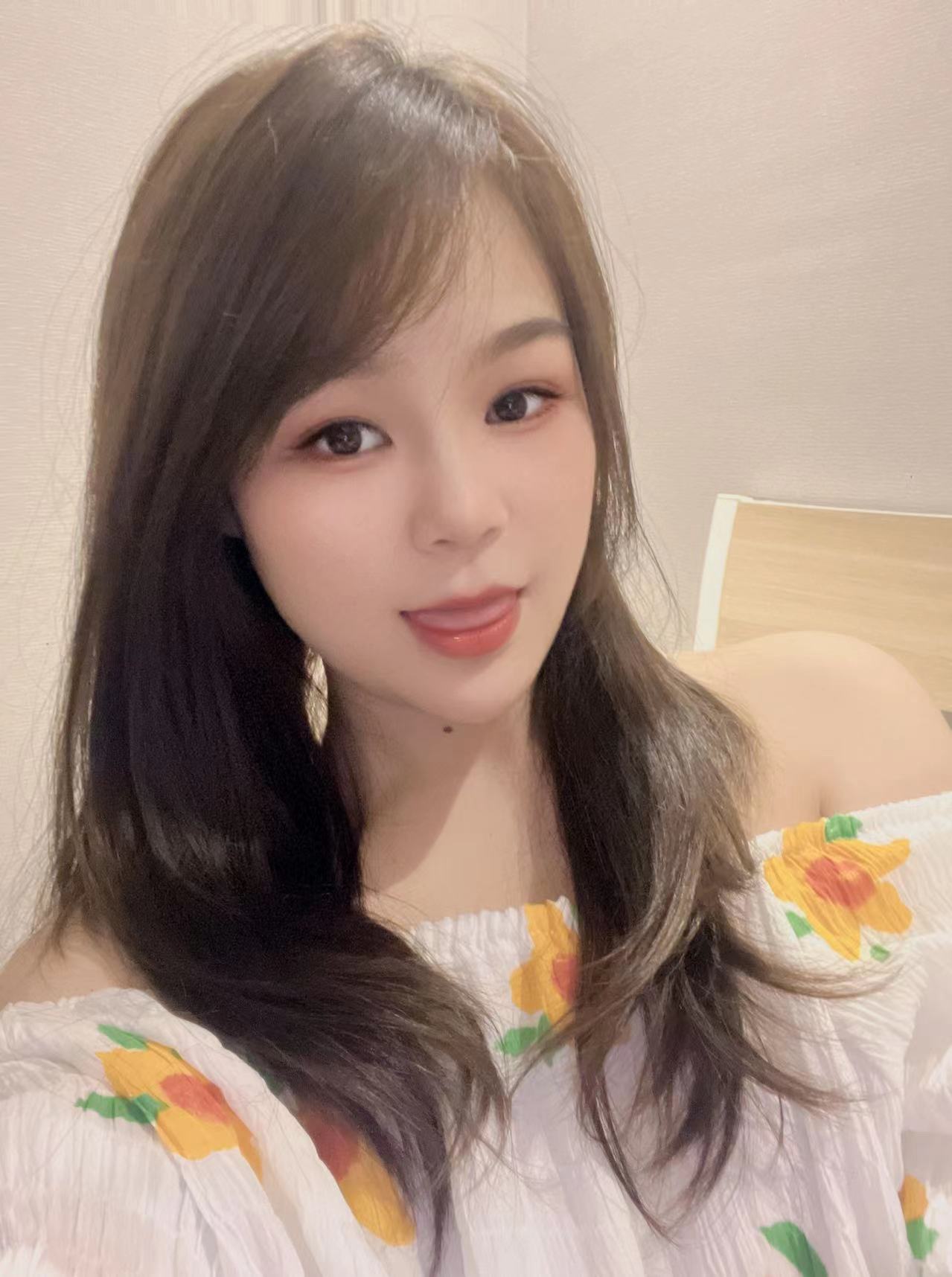 萧山区00后小可爱含含