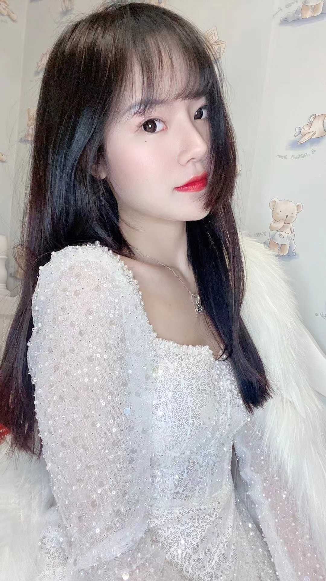 舒服，过程还不断的叫主人干我