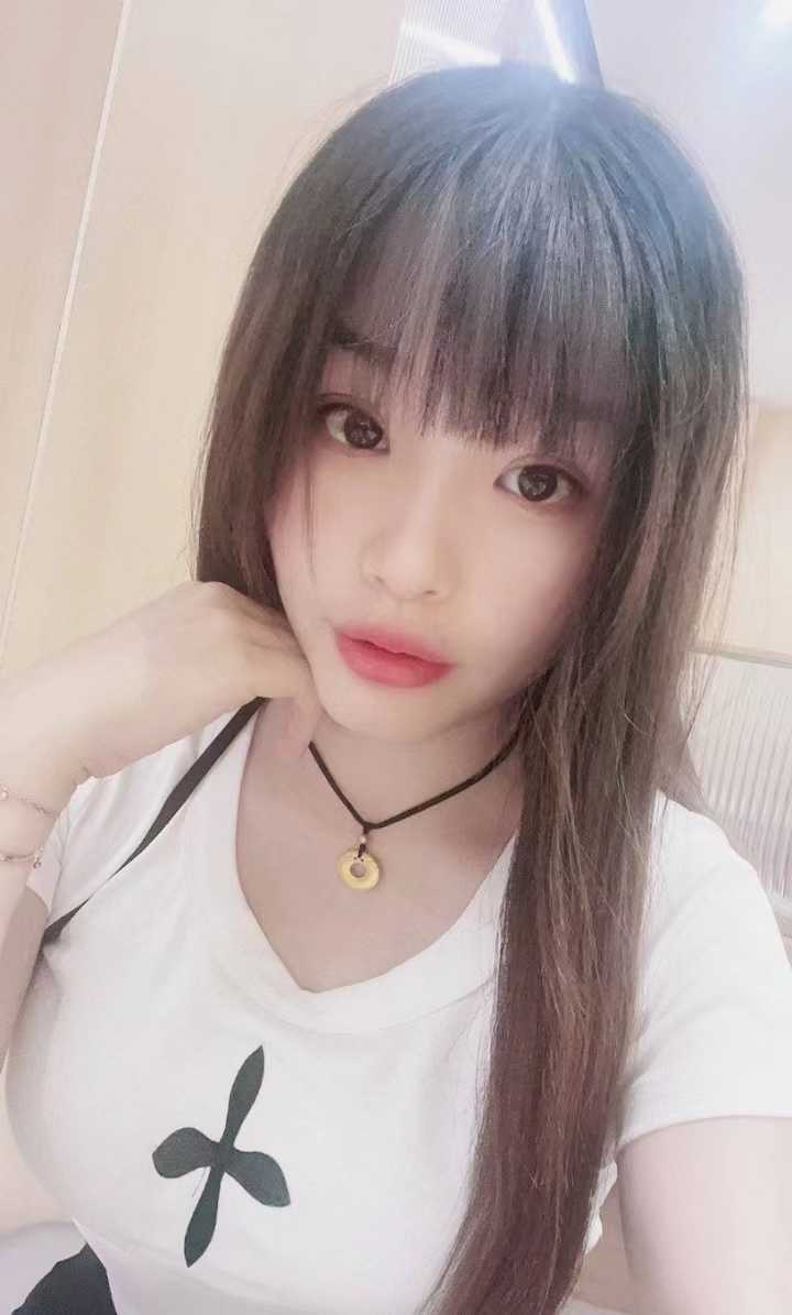 服务控妹子，让人流连忘返