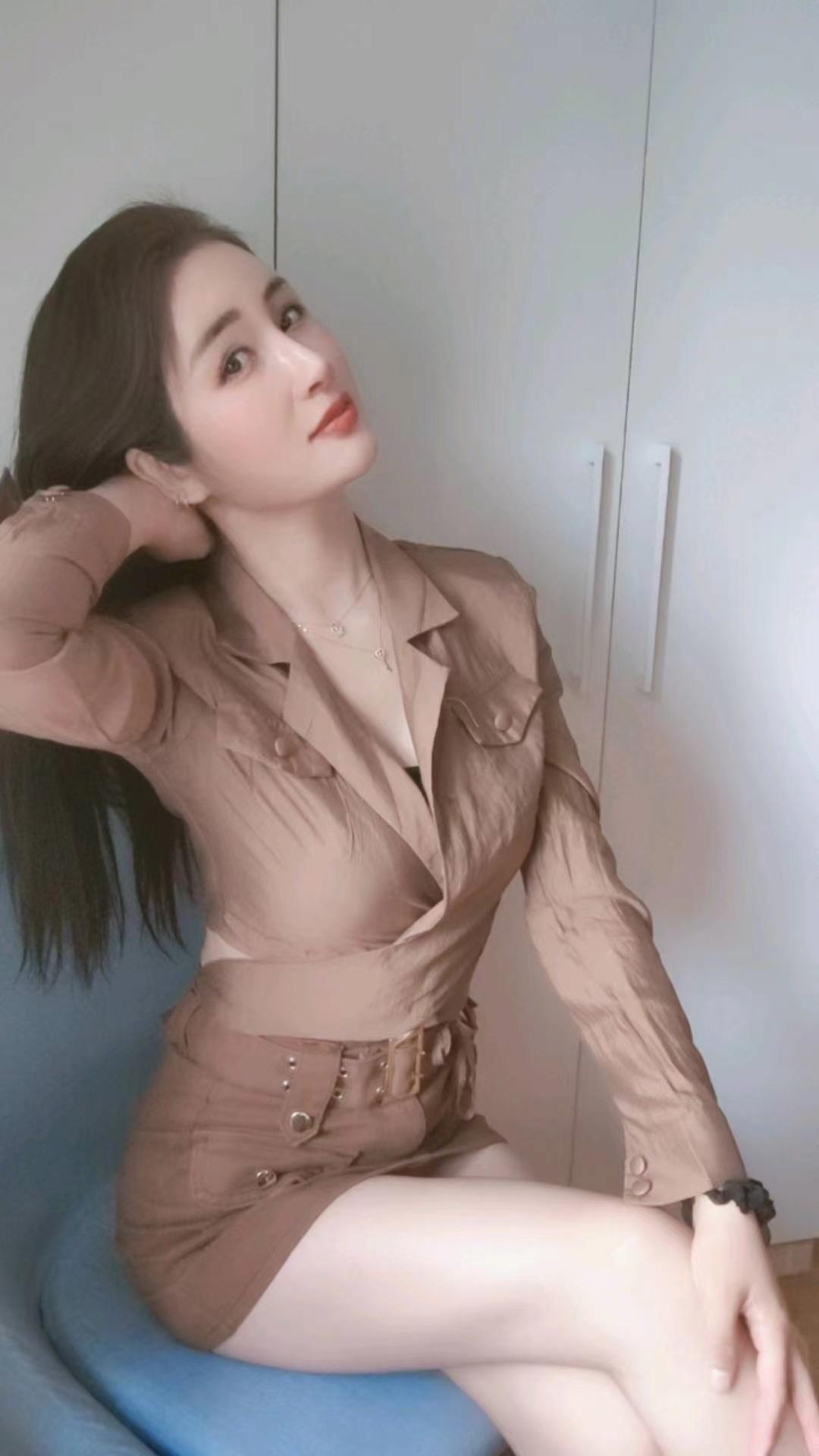 婉艺小姐姐开课，小狼们冲冲冲