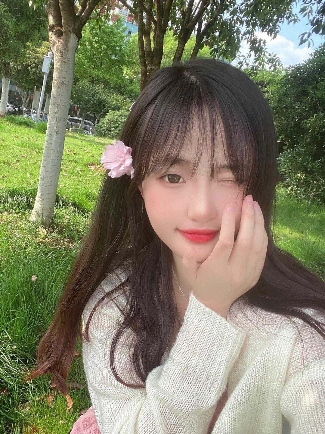 高挑长腿妹可以吞金