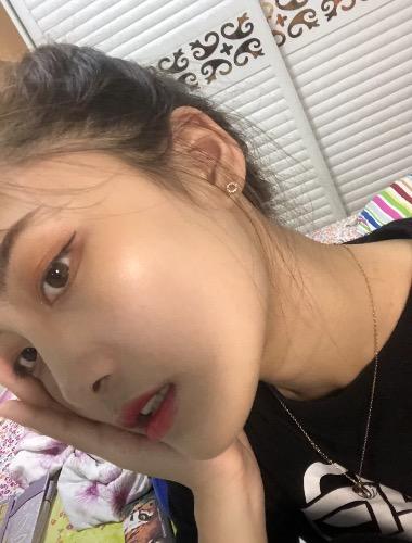 花啦小姐姐，健身教练