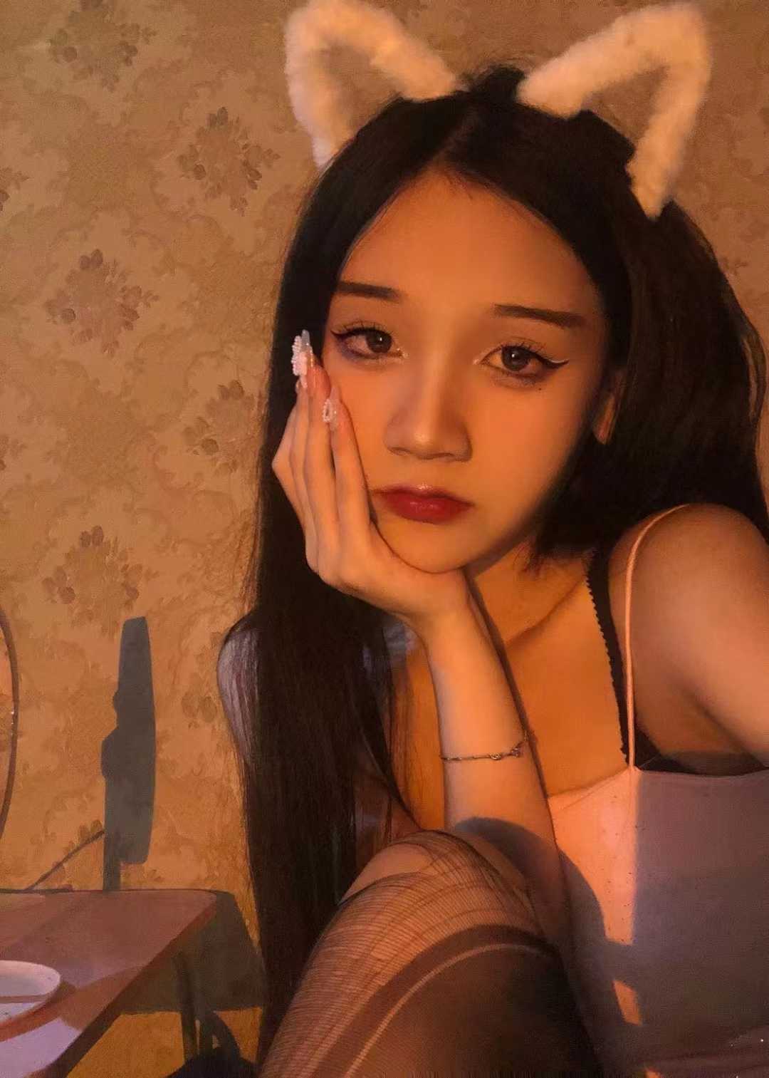 身材火辣 年轻粉嫩