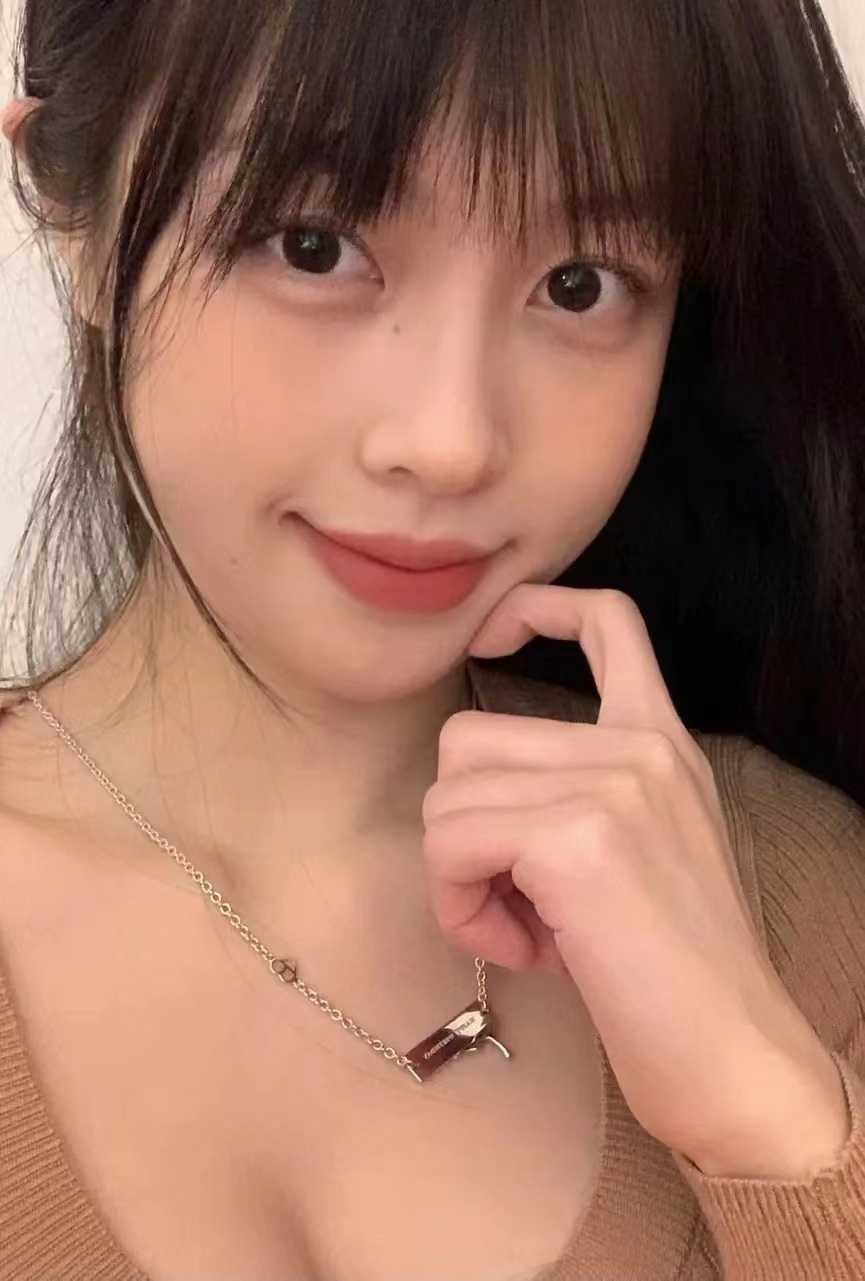 年轻粉嫩水多