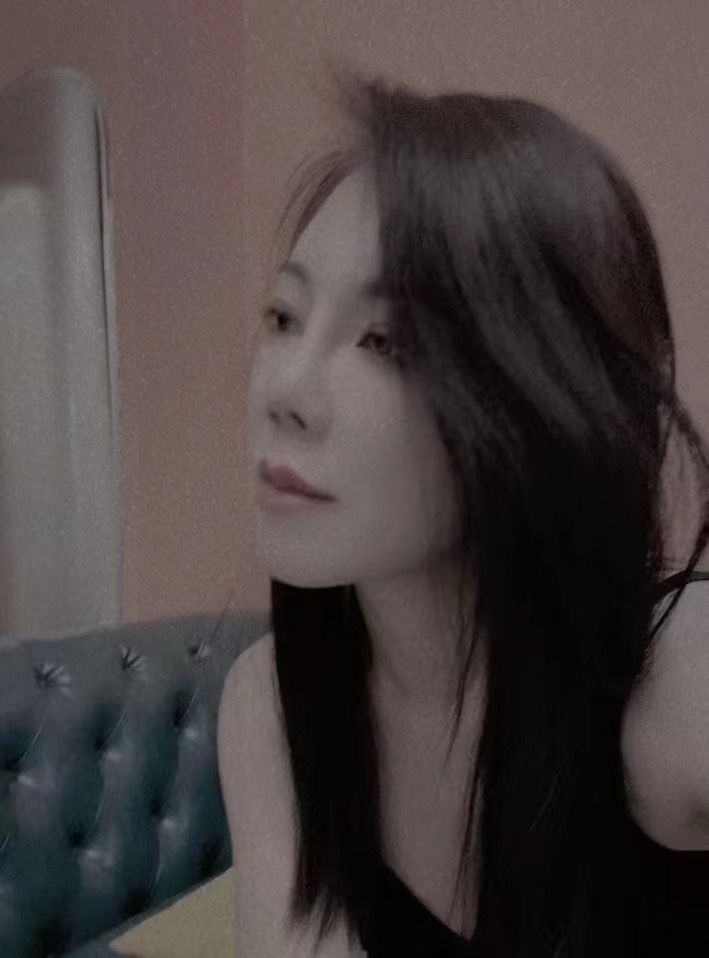 兼职的 也是朋友推荐我的