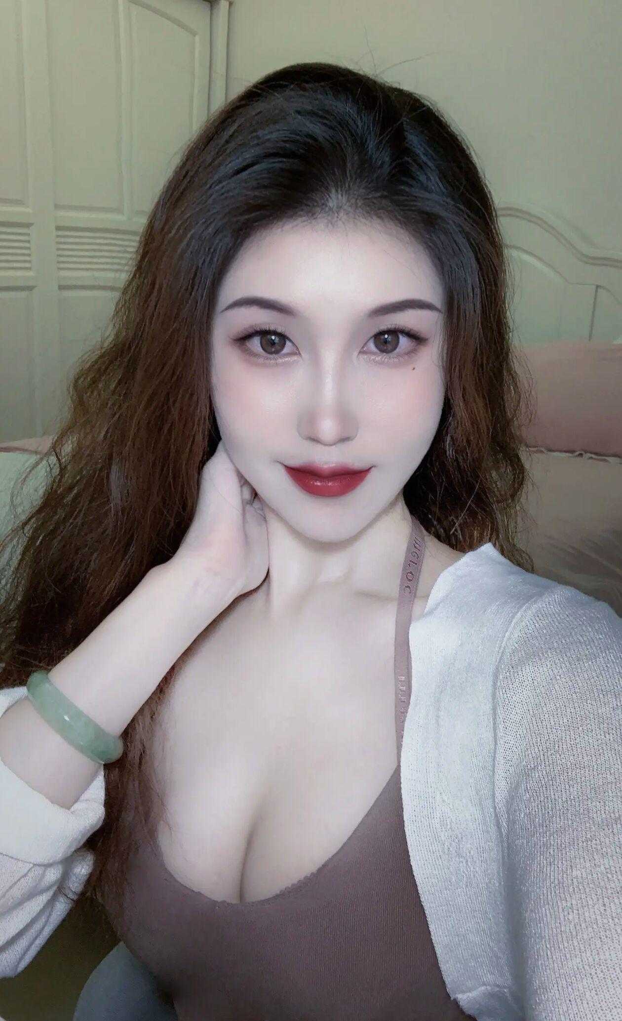 性感大波浪小妹妹 胸大浪Sao水多多