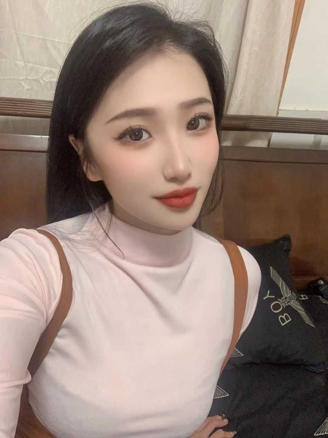 很爽各种姿势都尝试了，B紧水又多