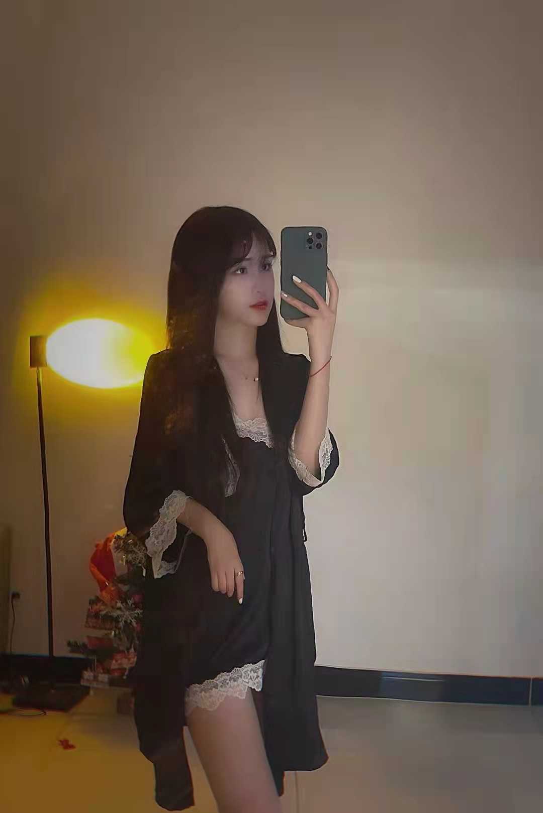 南郊大胸妹兼职奈子服务控学妹