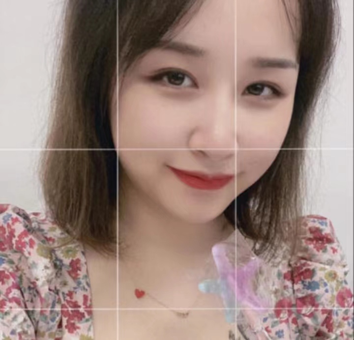 有点微胖的有颜小嫩妹