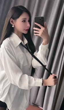 女仆情趣黑丝短袜幼师小仙女三点粉