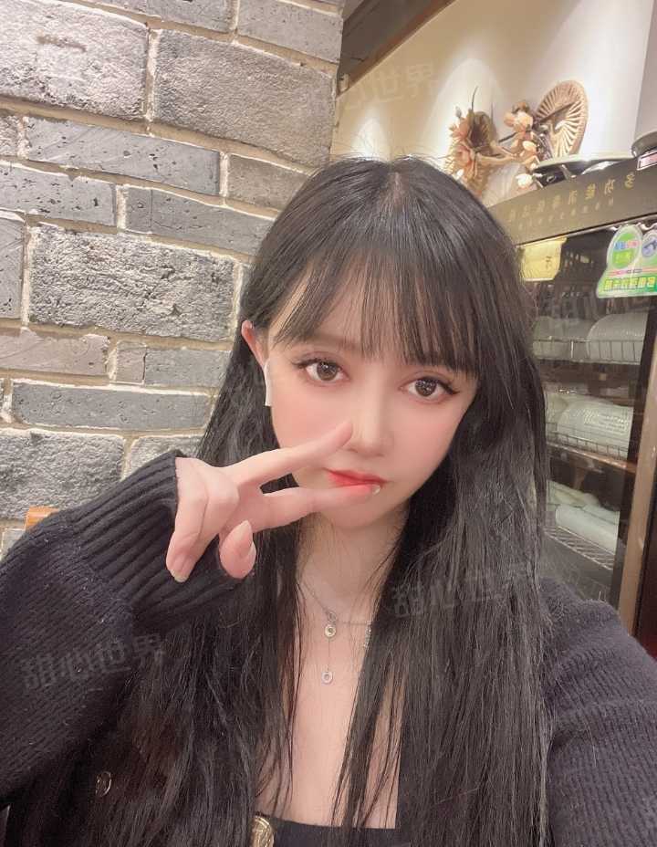 纯欲大牛奶舔蛋蛋