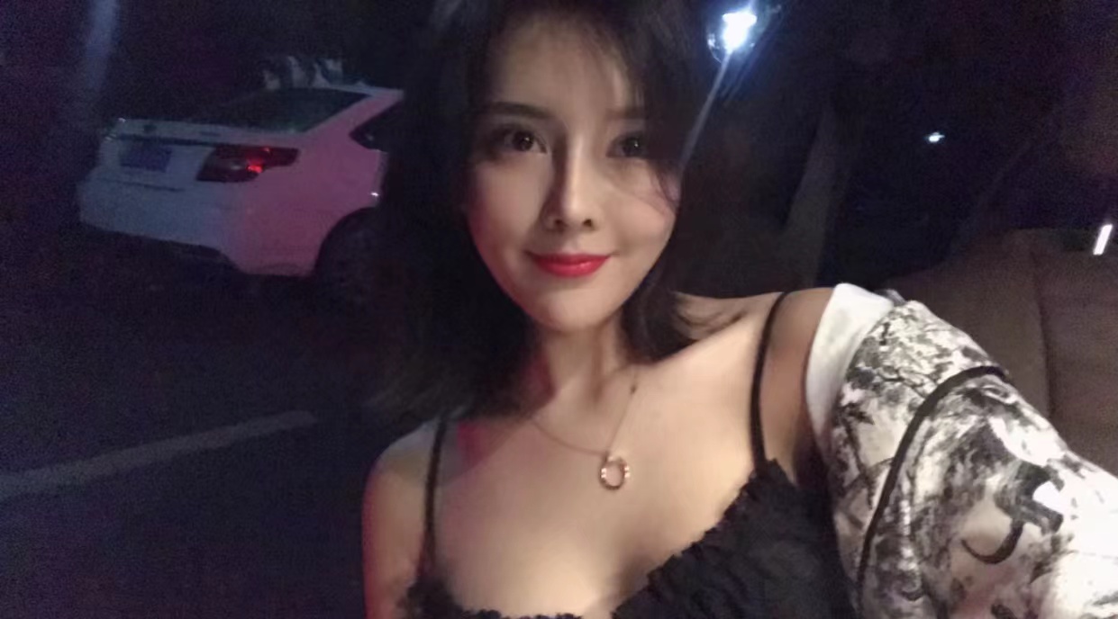 很有女人味的妹妹，SaoSao的很过瘾