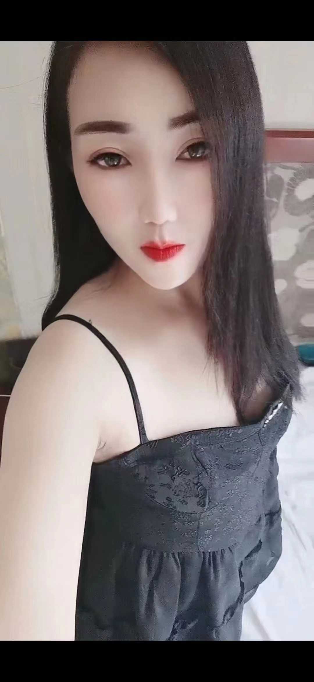 很懂男人心，颜值很棒