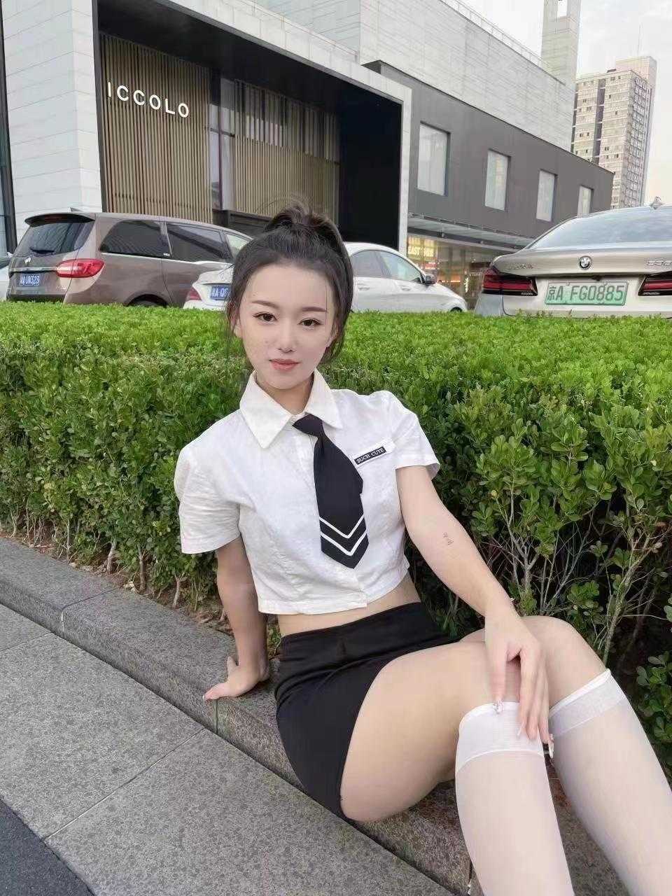 皮肤好滑，干完后有点意犹未尽。