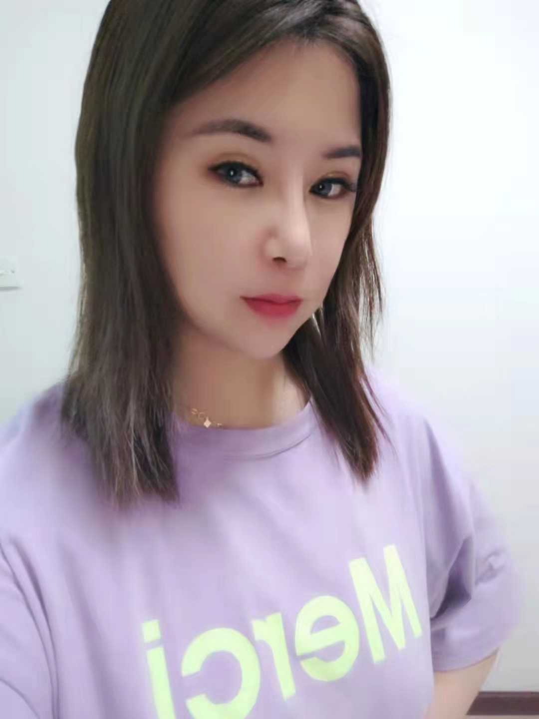 差点没忍住，最后到床上后入发射