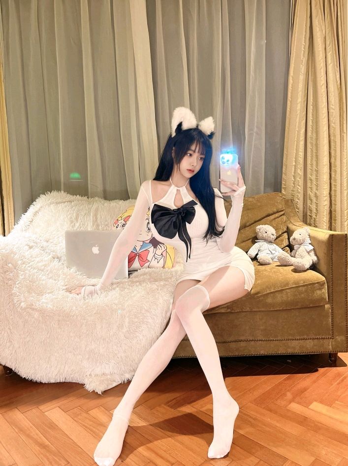 上海美院，身高163体重36d天然巨乳皮肤光泽