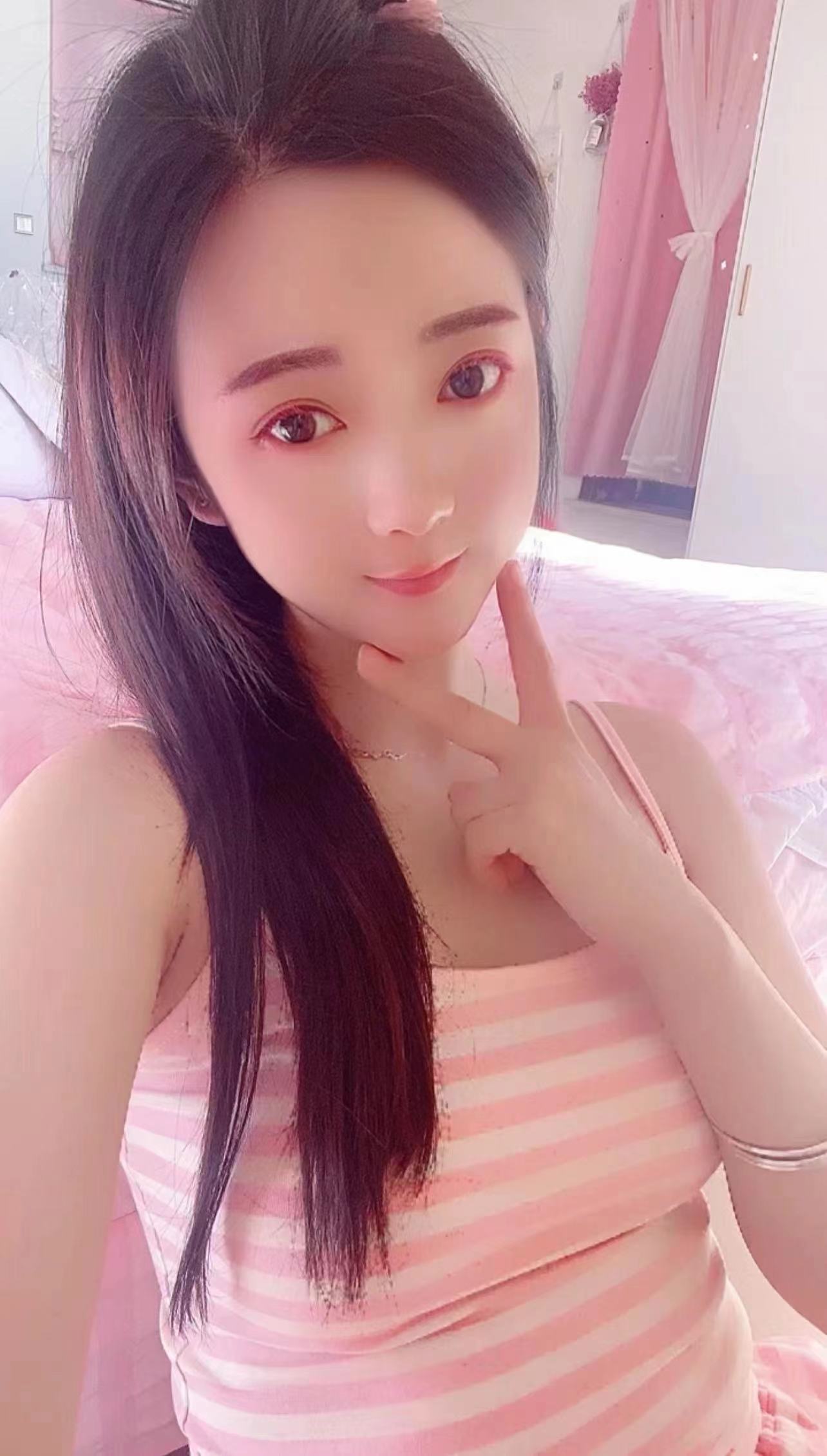 漂亮的虎牙小妹妹，特别爽值得推荐。