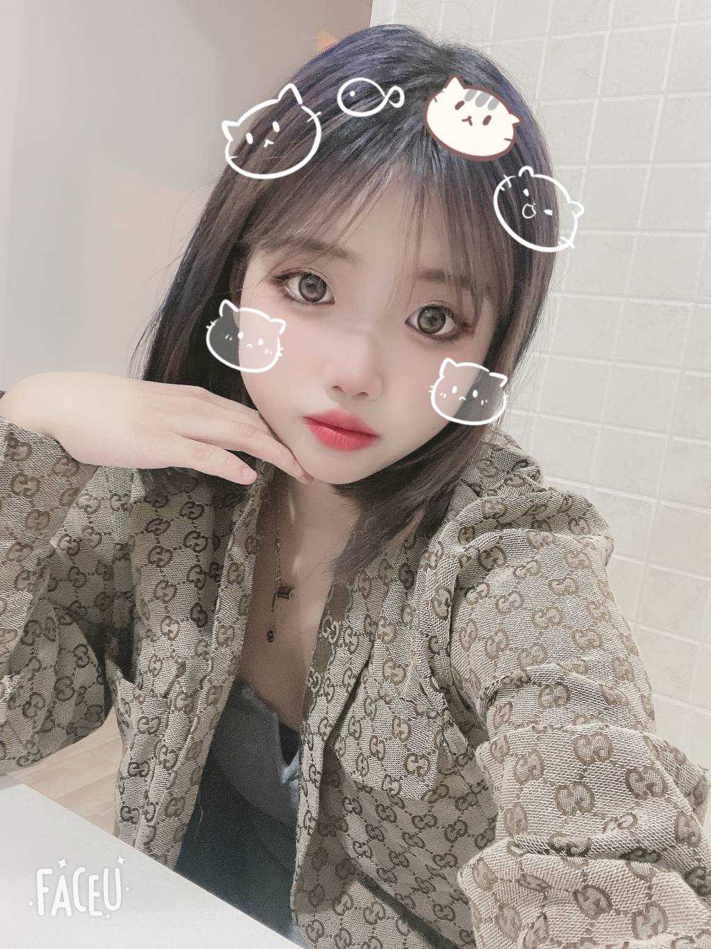 开发区18岁妹妹又粉又紧