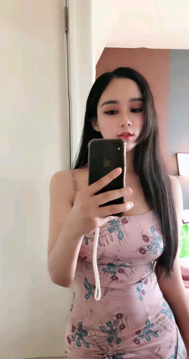 深圳颜值高，身材性感火辣