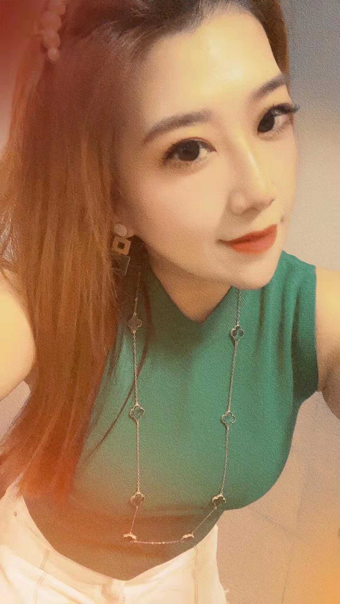 舌头跟鱼一样灵活到处乱钻