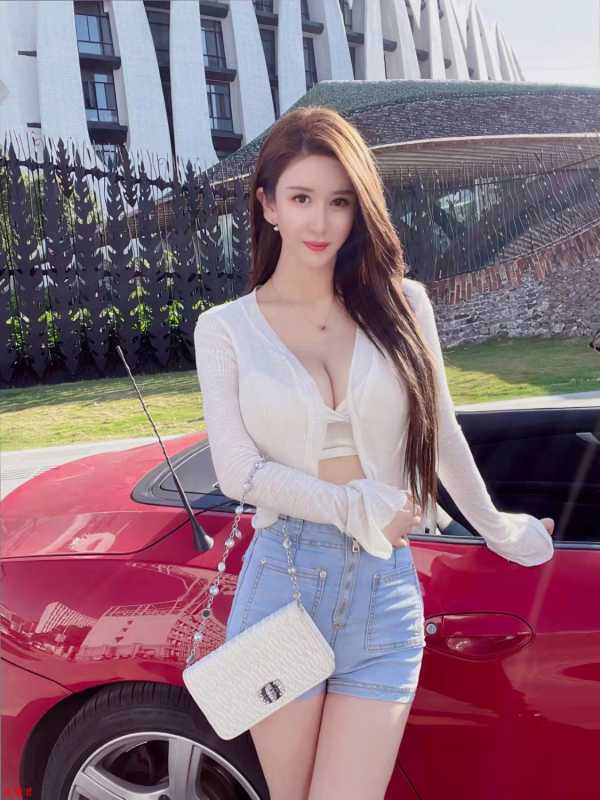 南山的漂亮妹子