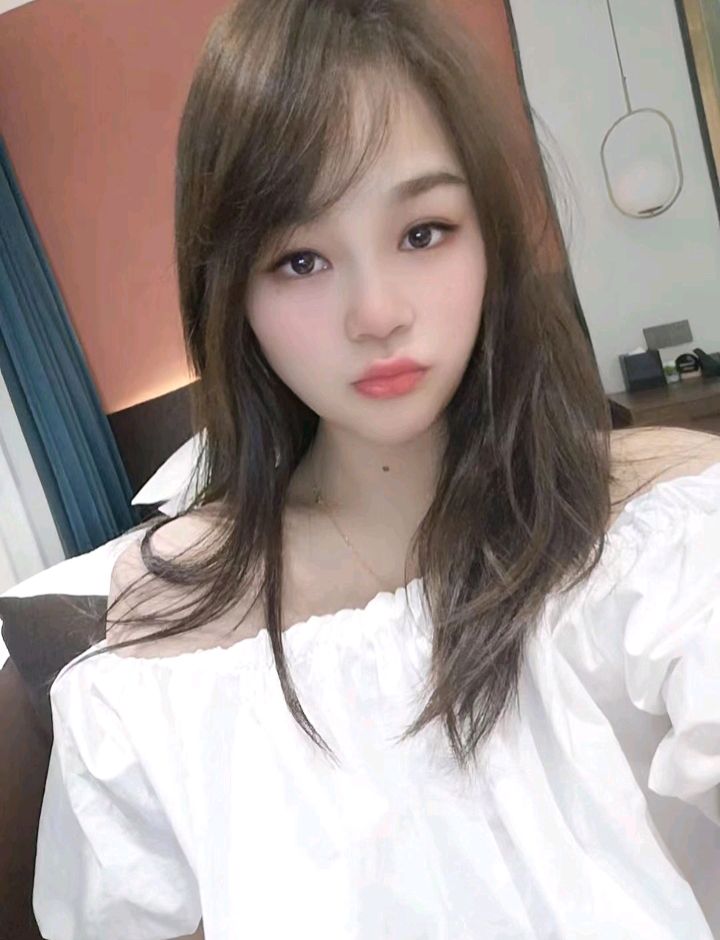 杭州滨江娇小可爱温柔漂亮，皮肤光滑，天然大胸